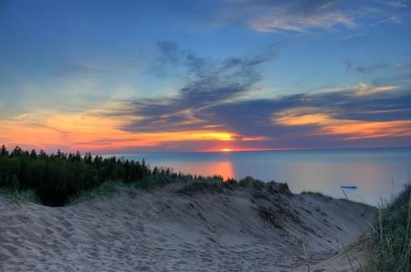colorful sunset over lake superior at pictured rocks national lakeshore michigan