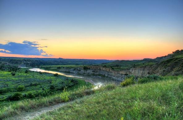 dusk over the river valley at theodore roosevelt national park north dakota