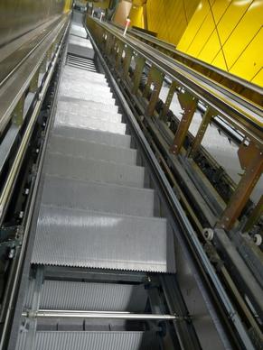 escalator stairs repair