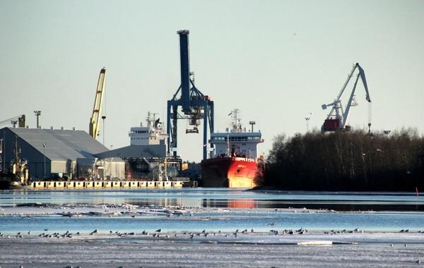 finland harbor ship