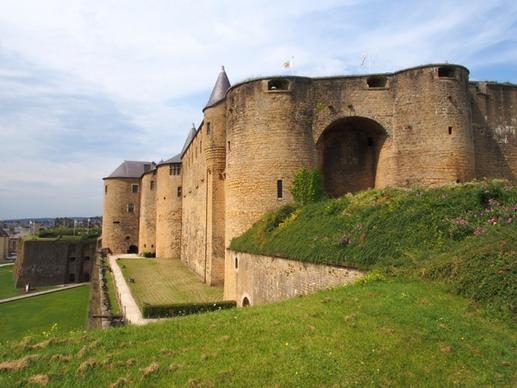 france castle wall
