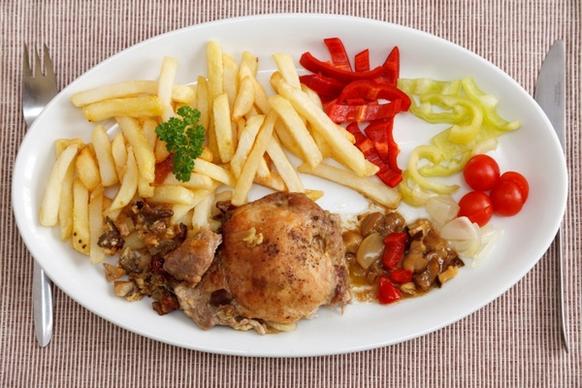 fries meat and vegetable