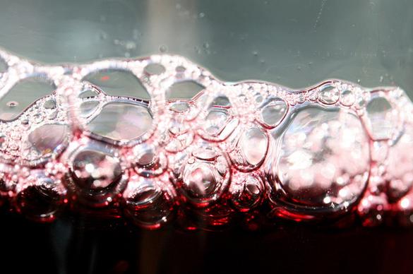 grape juice bubbles