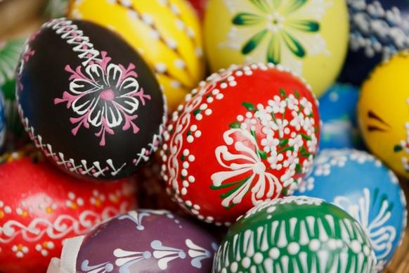 hand painted easter eggs