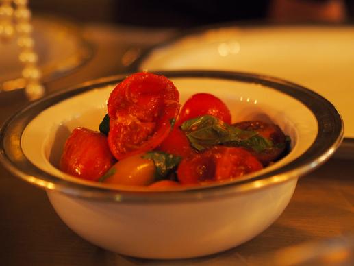 heritage tomato salad