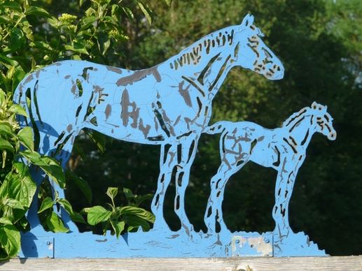 horses blue metal