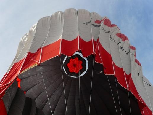 hot air balloon ride landing folding