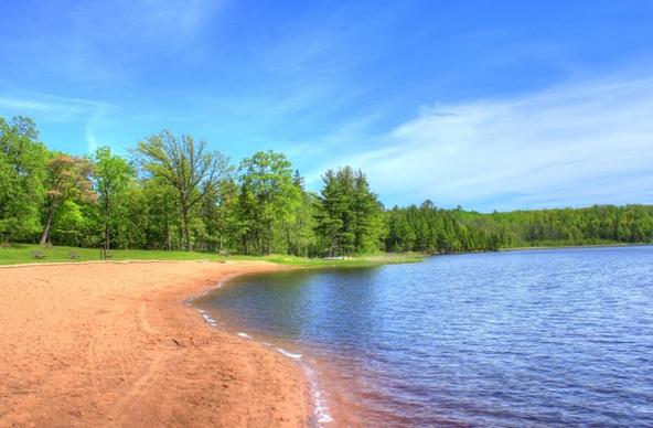 lakeshore at pattison state park wisconsin