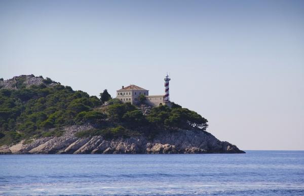 lighthouse croatia sestrica