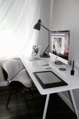 macbook lamp keyboard on a desk