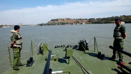Military Boat2