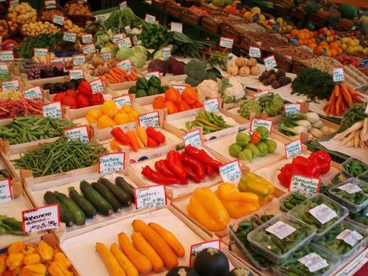 munich viktualienmarkt vegetables