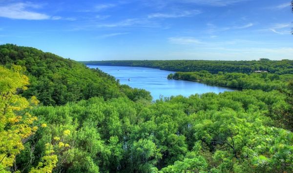 overlook at the st croix at kinnickinnic state park wisconsin