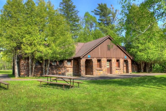 park office at pattison state park wisconsin