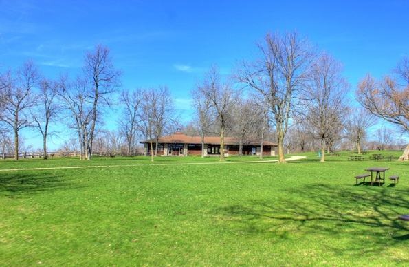 picnic shelter at high cliff state park wisconsin