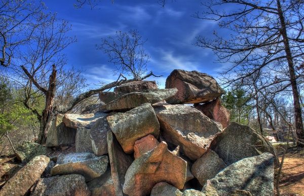 pile of rocks at elephant rocks state park