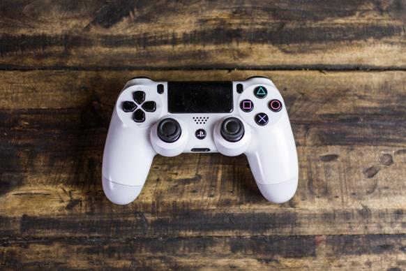 ps4 games controller