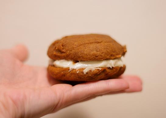 pumpkin whoopie pies with cream cheese frosting