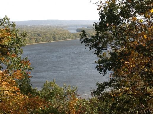 river view at effigy mounds iowa