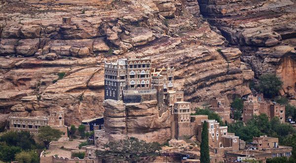 rock palace yemen