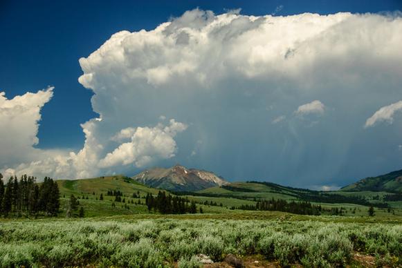rocky mountain thunderstorms