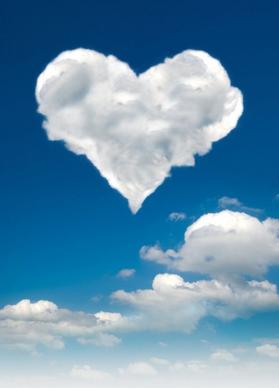romantic heartshaped white clouds highdefinition picture 03