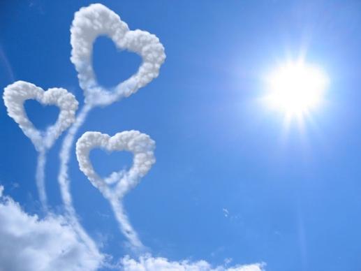 romantic heartshaped white clouds highdefinition picture 05
