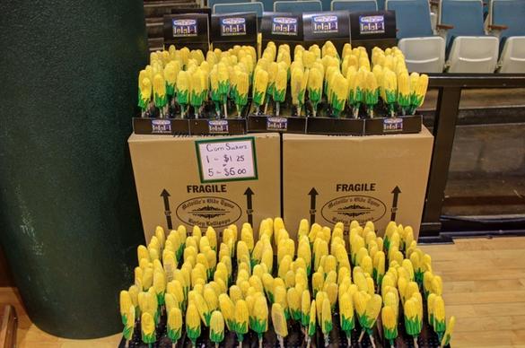 rows of fake corn for sale in mitchell south dakota