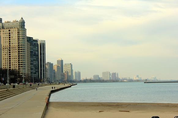 skyline at lakeshore in chicago illinois