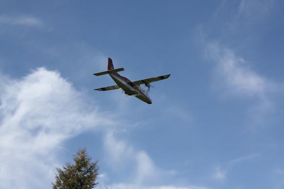smokejumper plane
