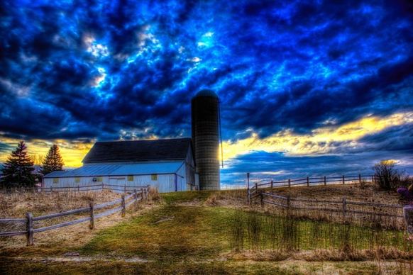 splendid skies and landscapes with barn and silo at fonferek glen wisconsin