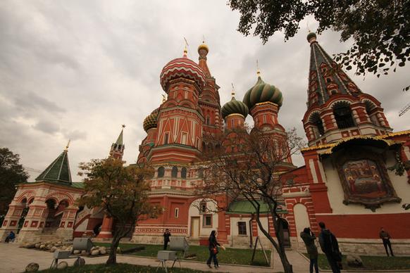st basils cathedral pokrovsky cathedral moscows red square russia set2013