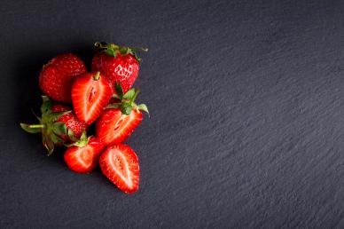 strawberries backdrop picture elegant realistic