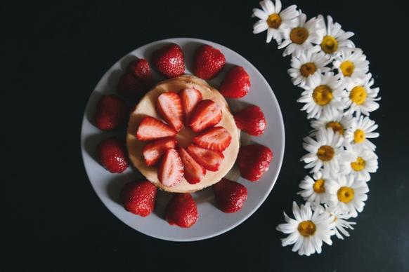 strawberries flowers