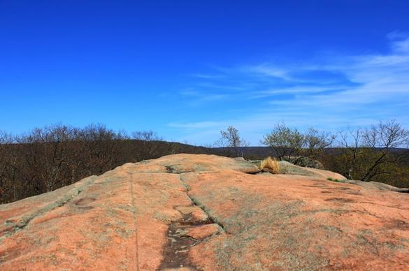 the edge of the rock at elephant rocks state park