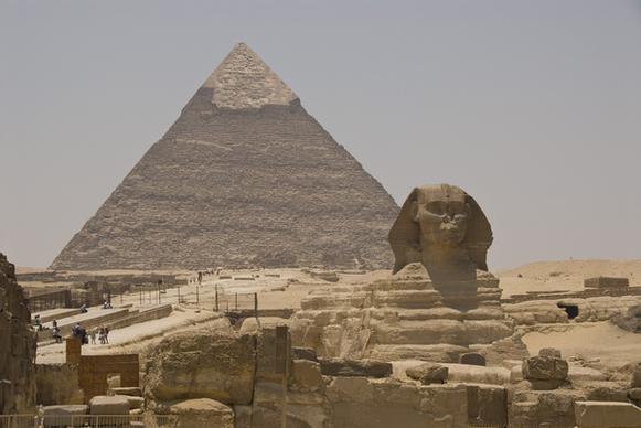 the great pyramid and sphinx egypt