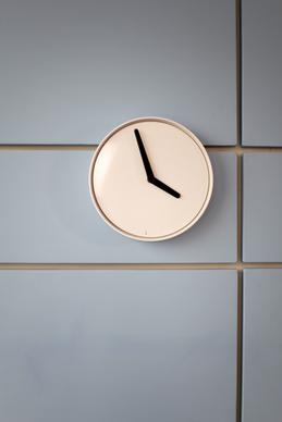 wall clock picture realistic modern simple