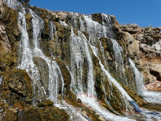 waterfall bach cascades