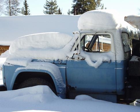 winter truck blue